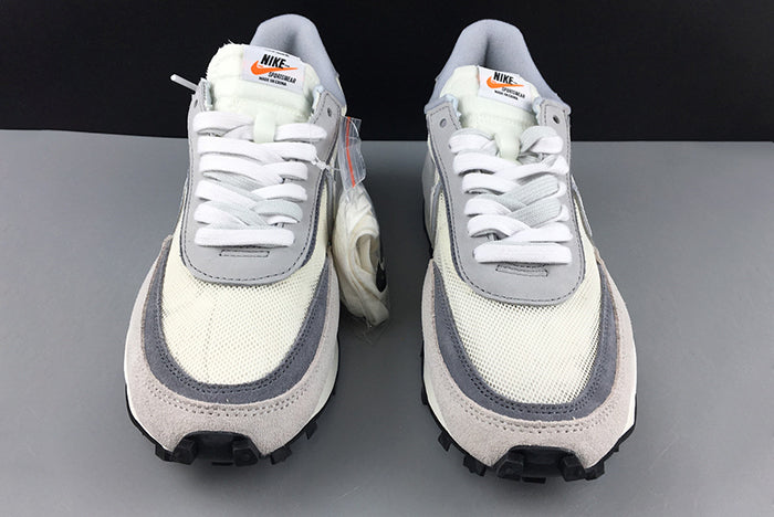 NIKE LDV WAFFLE SACAI "GREY"
