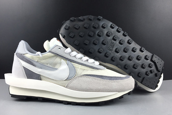 NIKE LDV WAFFLE SACAI "GREY"