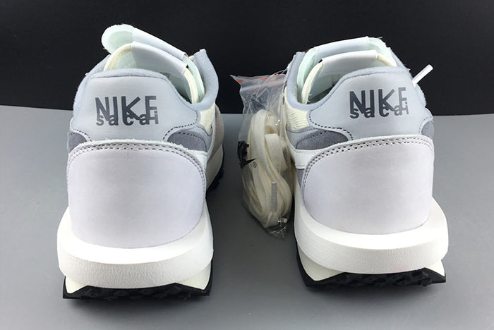 NIKE LDV WAFFLE SACAI "GREY"