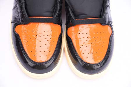 AIR JORDAN 1 OG "SHATTERED BACKBOARD"