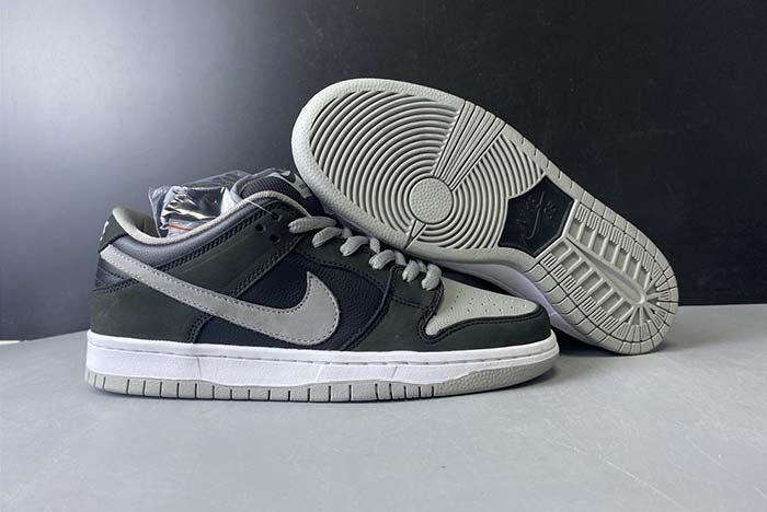 NIKE SB DUNK LOW "J-PACK SHADOW"