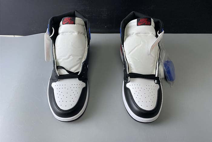 AIR JORDAN 1 HIGH SP "TOP"