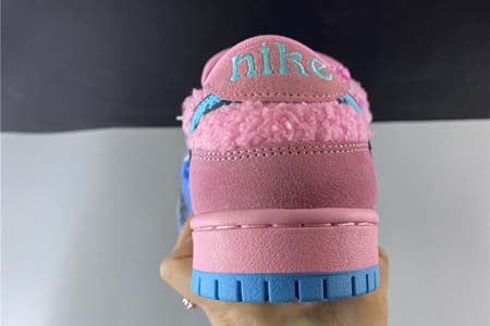 NIKE SB DUNK LOW GRATEFUL DEAD "BEARS PINK"