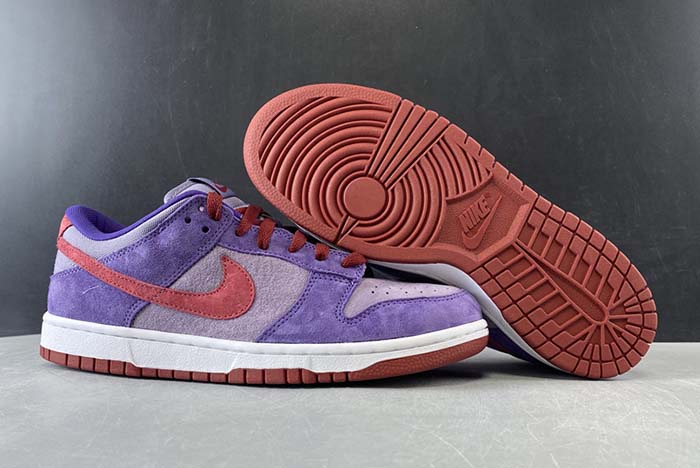 NIKE DUNK LOW “PLUM”