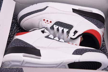 AIR JORDAN 3 RETRO "SE FIRE RED DENIM"