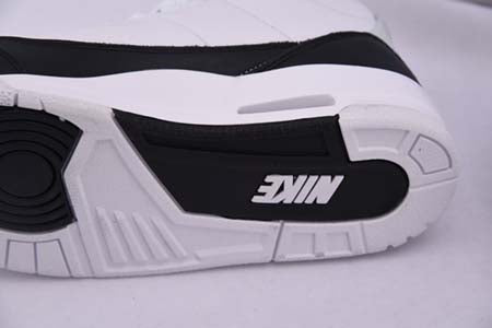 AIR JORDAN 3 "FRAGMENT DESIGN X"