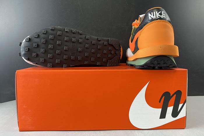 NIKE LDV WAFFLE SACAI "BAPE SHARK MOUTH"