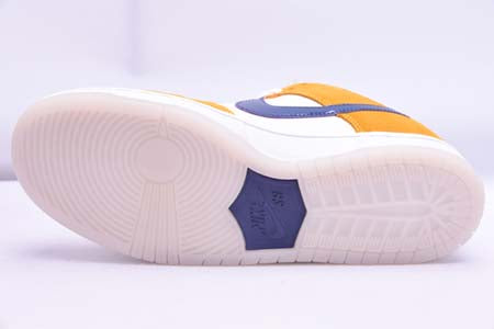 NIKE SB DUNK LOW LASER ORANGE