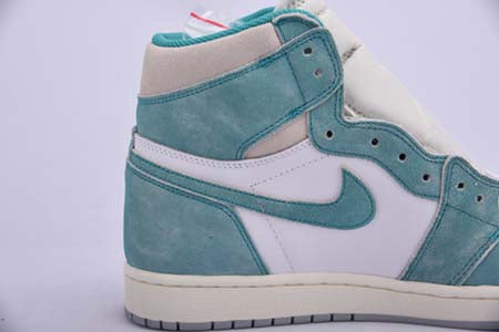 AIR JORDAN 1 RETRO HIGH OG "TURBO GREEN"