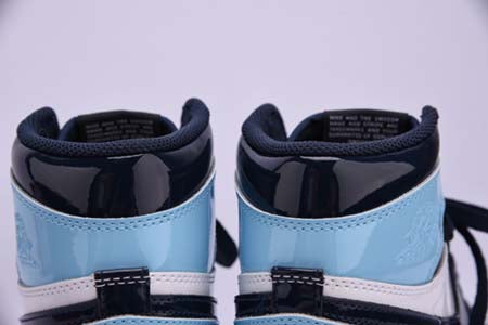 AIR JORDAN 1 "UNC BLUE CHILL"