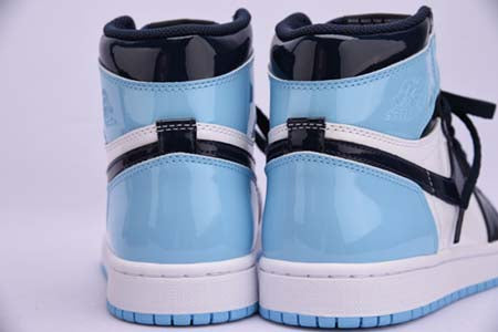 AIR JORDAN 1 "UNC BLUE CHILL"