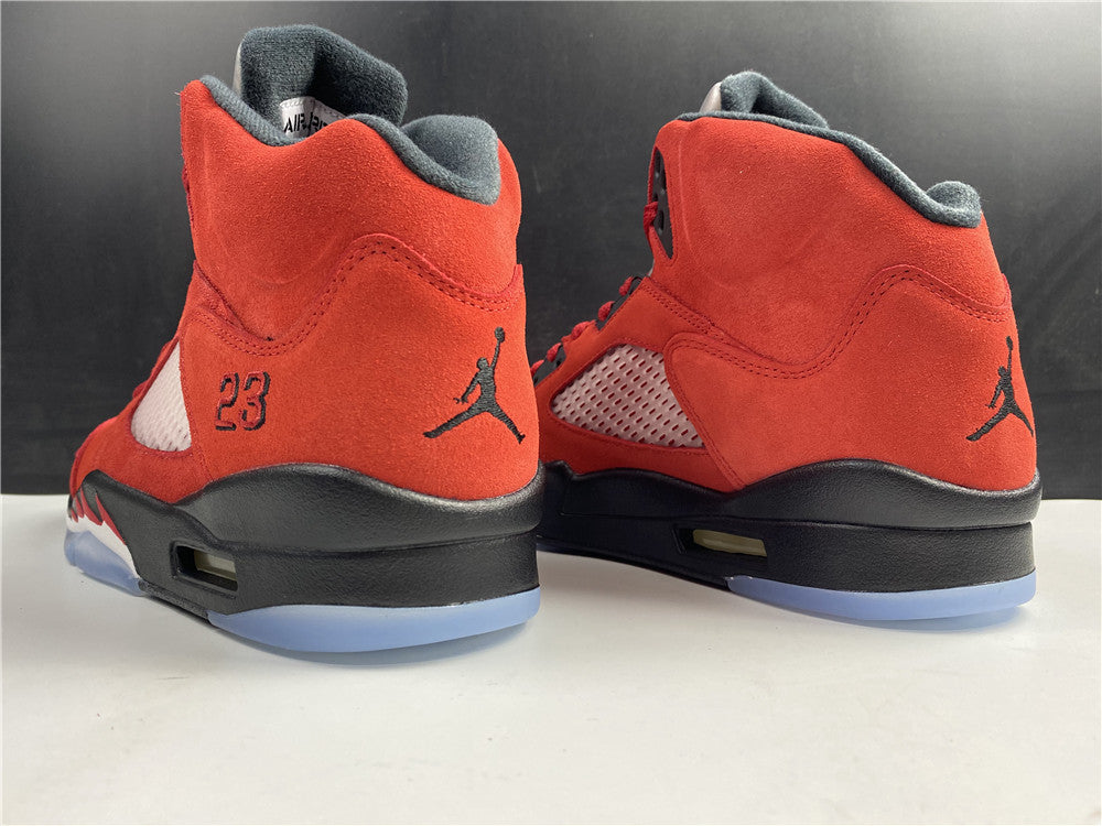 AIR JORDAN 5 “RAGING BULL”