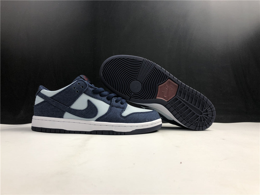 NIKE SB DUNK LOW "BINARY BLUE"