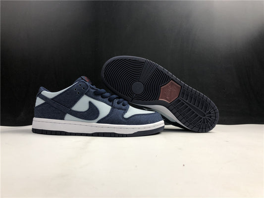 NIKE SB DUNK LOW "BINARY BLUE"