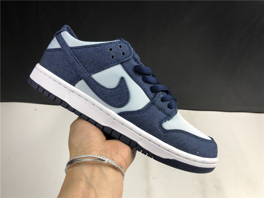 NIKE SB DUNK LOW "BINARY BLUE"
