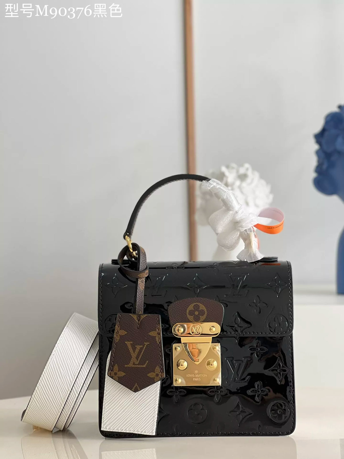 LOUIS VUITTON 17*16*8.5 CM SPRING STREET BAG