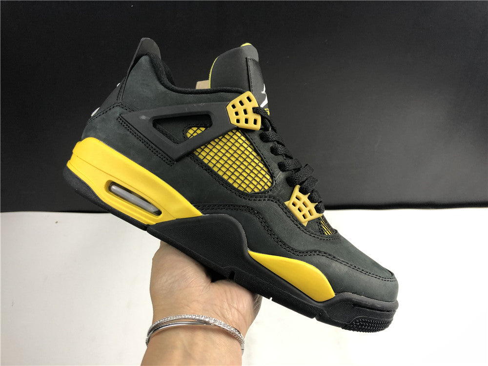 AIR JORDAN 4 "THUNDER"