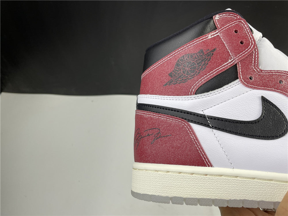 AIR JORDAN 1 HIGH OG "TROPHY ROOM"