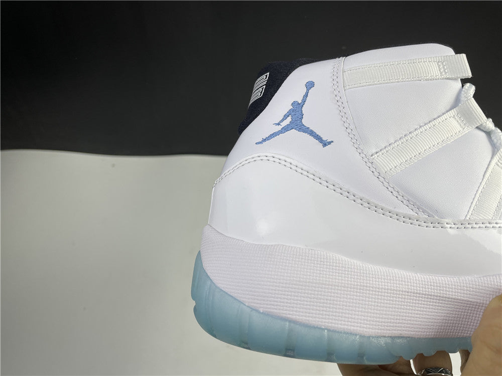 AIR JORDAN 11 RETRO "LEGEND BLUE"