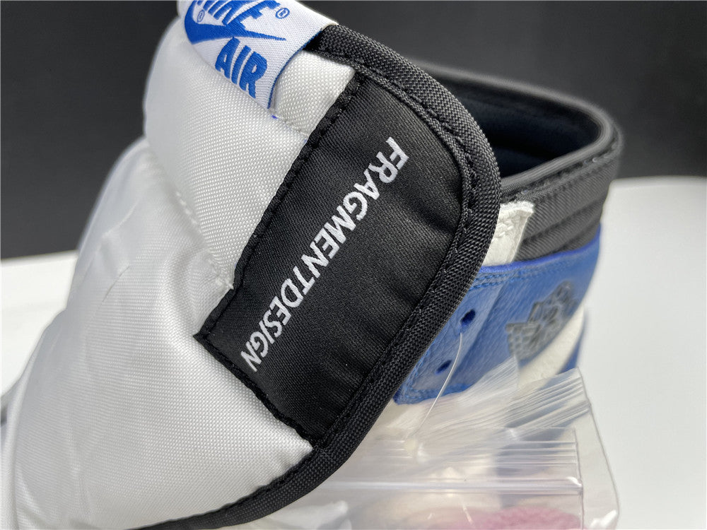 AIR JORDAN 1 HIGH OG SP TRAVIS SCOTT "FRAGMENT DESIGN"