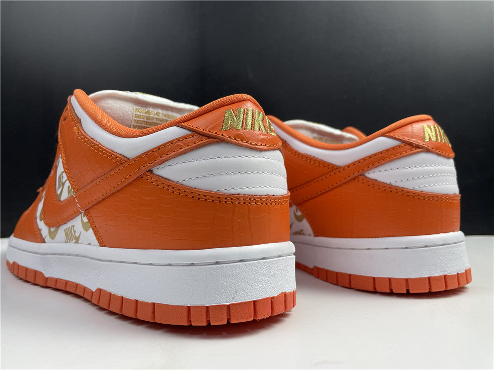 NIKE SB DUNK LOW "ORANGE WHITE METALLIC GOLD"