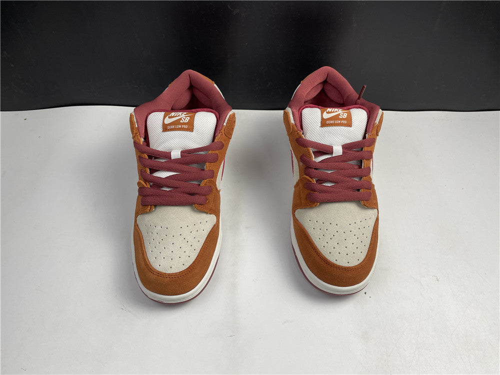 NIKE SB DUNK LOW PRO "DARK RUSSET CEDAR"