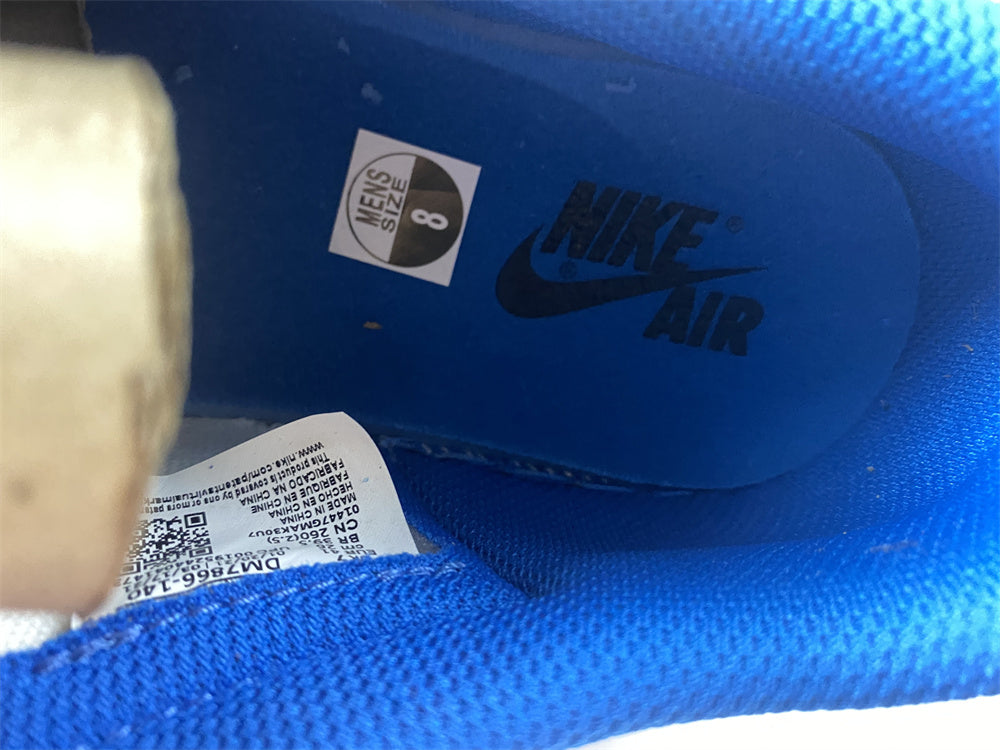 AIR JORDAN 1 LOW OG "TRAVIS SCOTT FRAGMENT"