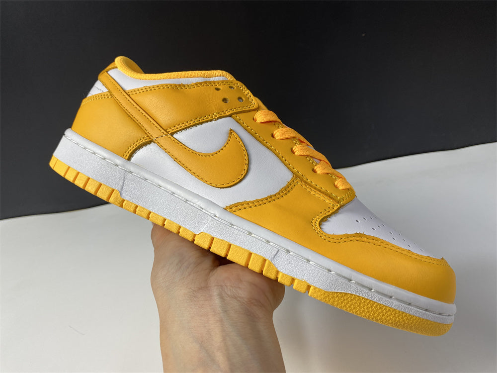 NIKE DUNK LOW "LASER ORANGE"