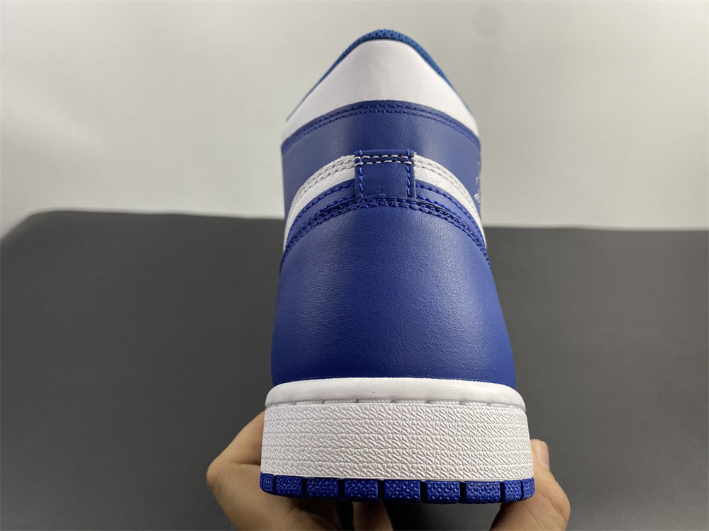AIR JORDAN 1 RETRO "STORM BLUE"
