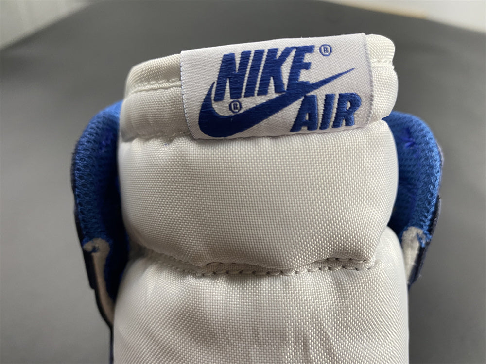 AIR JORDAN 1 RETRO "STORM BLUE"