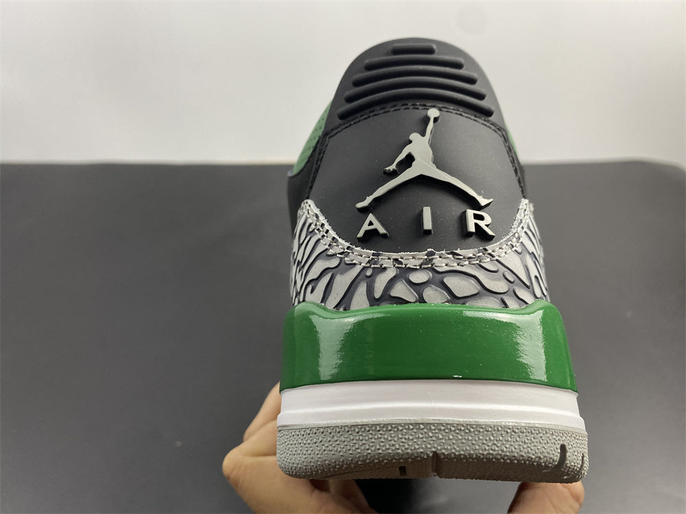 AIR JORDAN 3 RETRO "PINE GREEN"