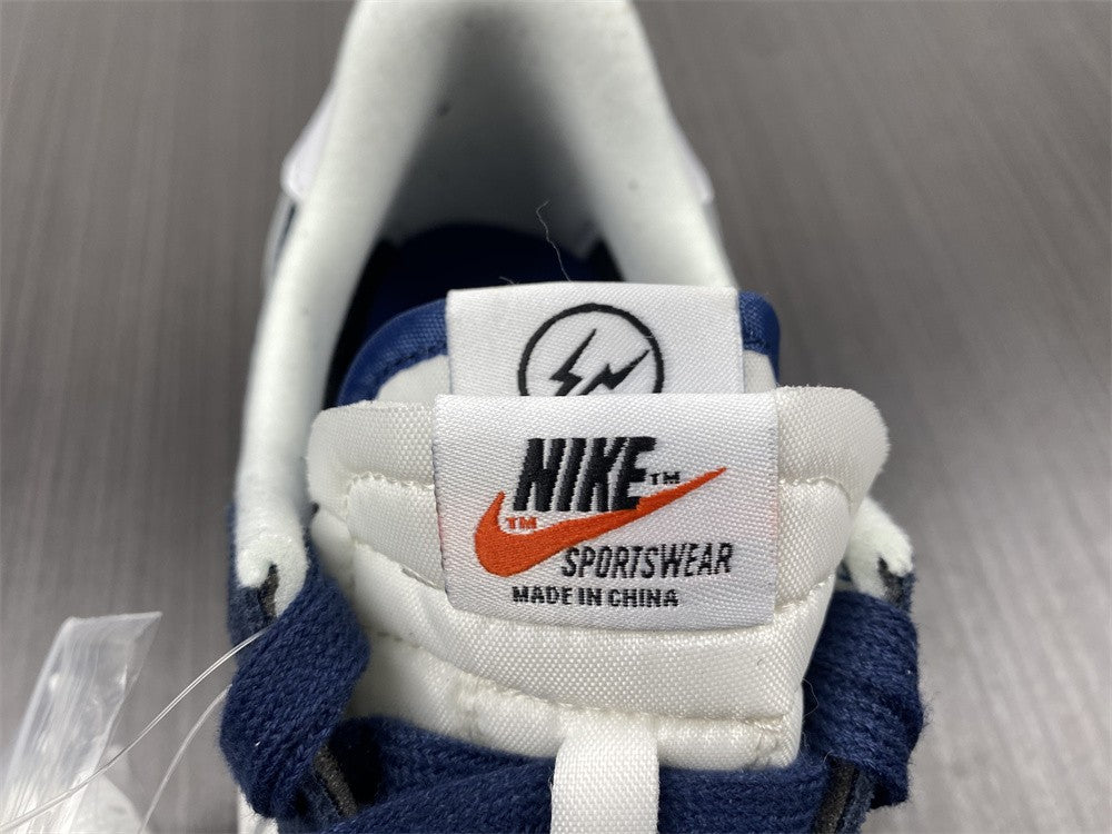 NIKE LDV WAFFLE SF SACAI "FRAGMENT BLUE VOID"
