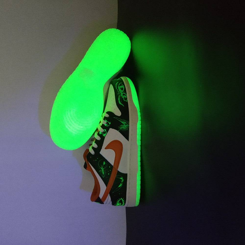 NIKE DUNK LOW PRM "HALLOWEEN"