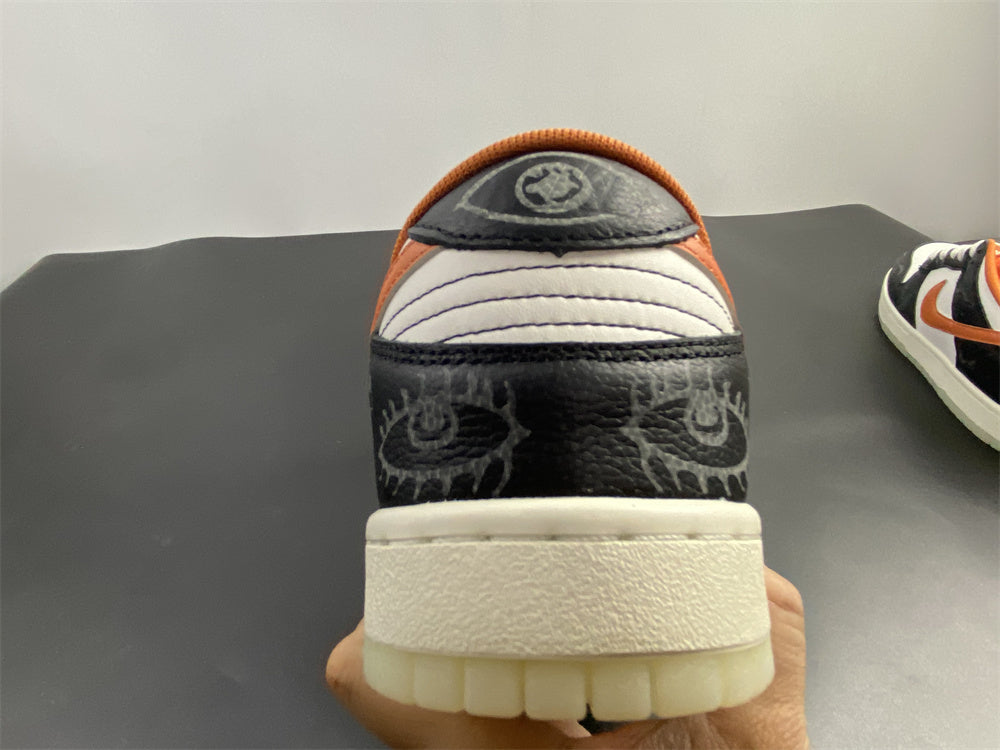 NIKE DUNK LOW PRM "HALLOWEEN"