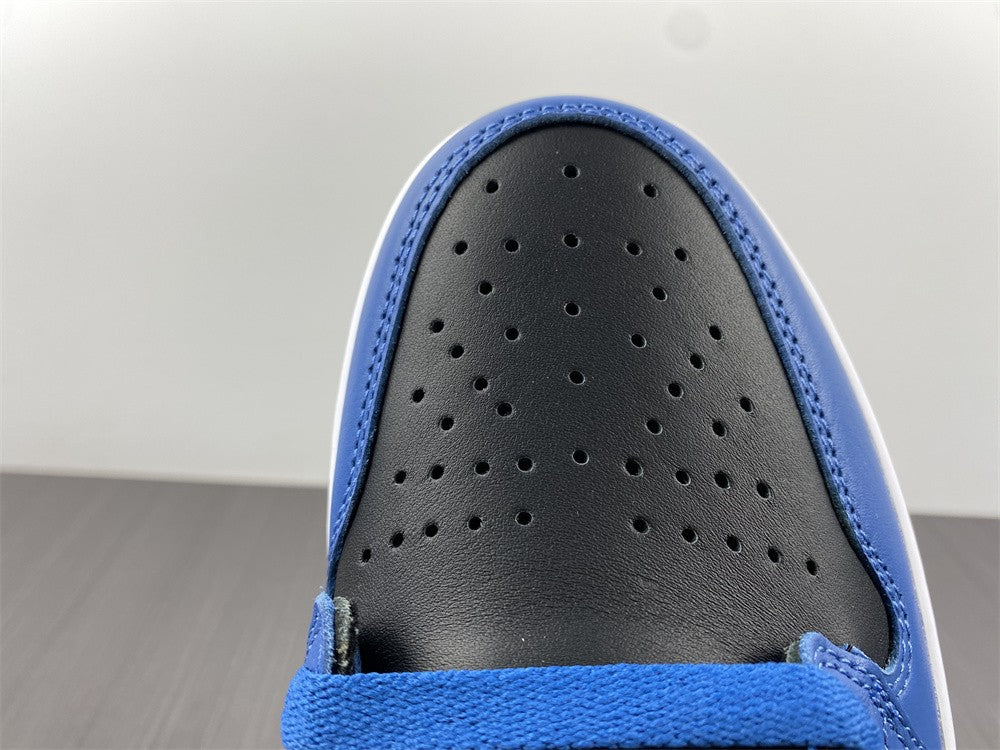 AIR JORDAN 1 HIGH OG “DARK MARINA BLUE”