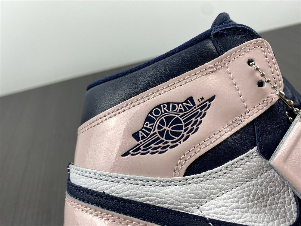 AIR JORDAN 1 HIGH OG “ATMOSPHERE”