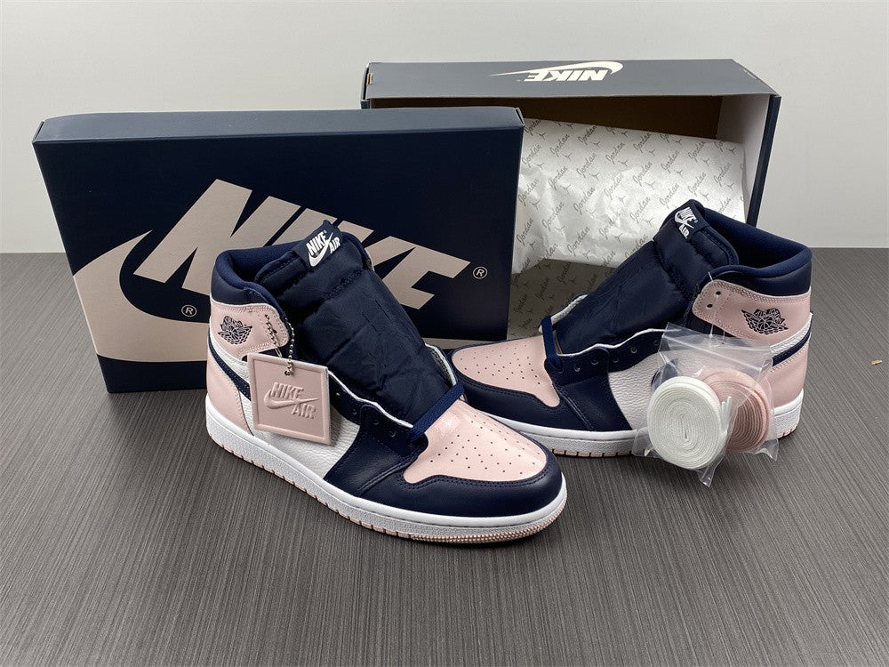 AIR JORDAN 1 HIGH OG “ATMOSPHERE”