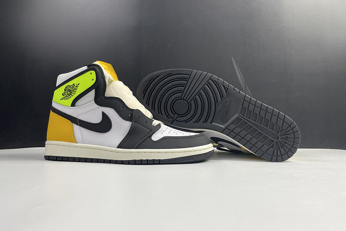 AIR JORDAN 1 HIGH OG “UNIVERSITY GOLD"