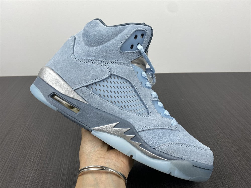 AIR JORDAN 5 RETRO "BLUEBIRD"