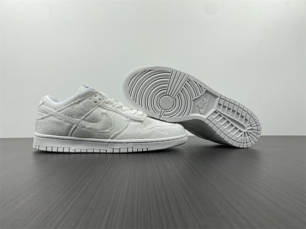 NIKE DUNK LOW “TRIPLE WHITE”