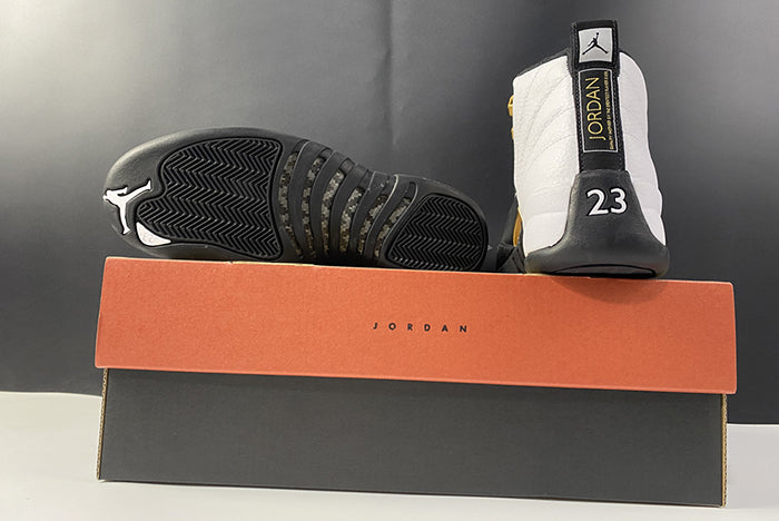 AIR JORDAN 12 RETRO "ROYALTY TAXI"