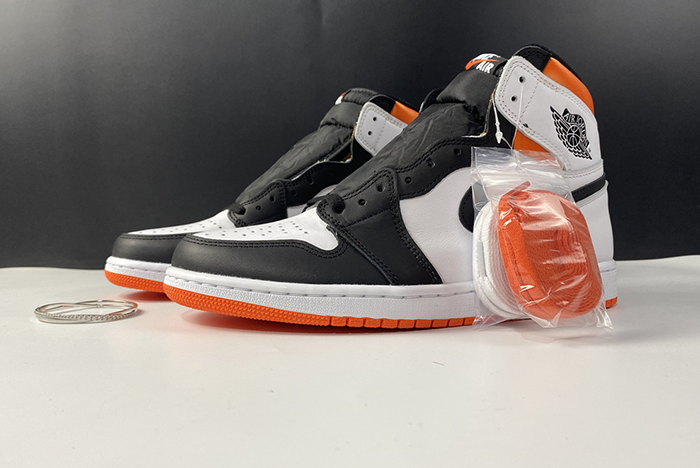 AIR JORDAN 1 "HIGH OG ELECTRO ORANGE"