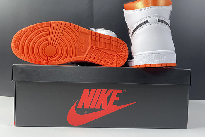 AIR JORDAN 1 "HIGH OG ELECTRO ORANGE"