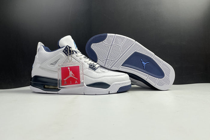 AIR JORDAN 4 RETRO "COLUMBIA"