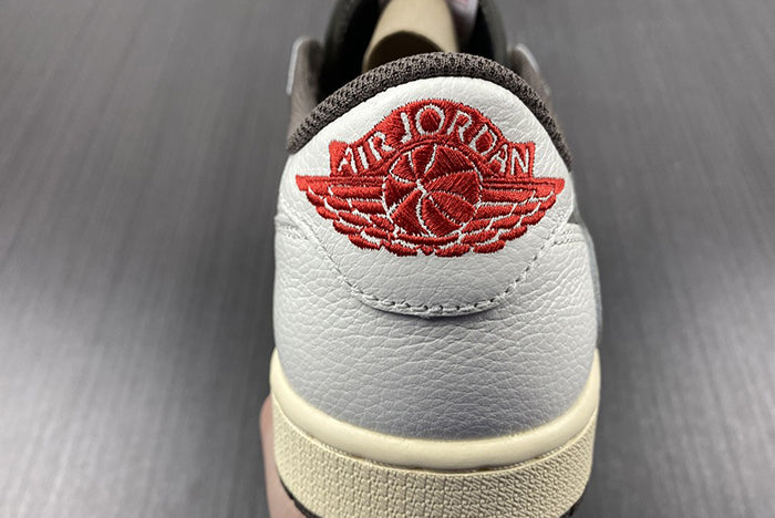 AIR JORDAN 1 LOW "TRAVIS SCOTT REVERSE MOCHA"