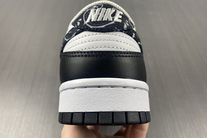 NIKE DUNK LOW ESSENTIAL "PAISLEY PACK BLACK"