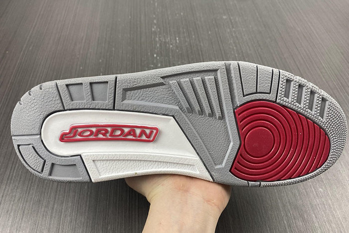 AIR JORDAN 3 “CARDINAL RED”