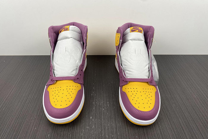 AIR JORDAN 1 HIGH OG “BROTHERHOOD"