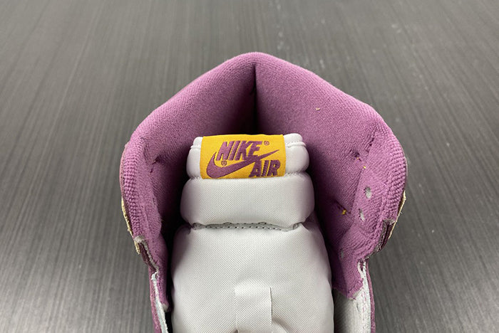 AIR JORDAN 1 HIGH OG “BROTHERHOOD"