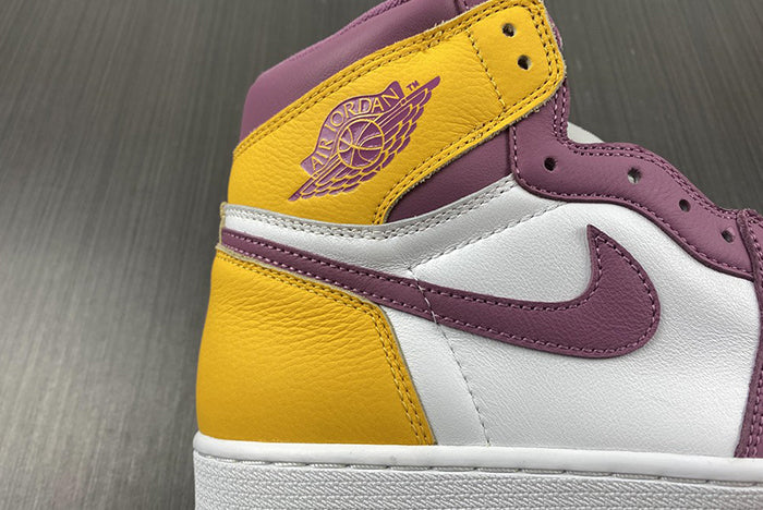 AIR JORDAN 1 HIGH OG “BROTHERHOOD"